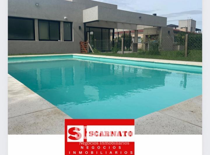 Casa · 700m² · 4 Ambientes