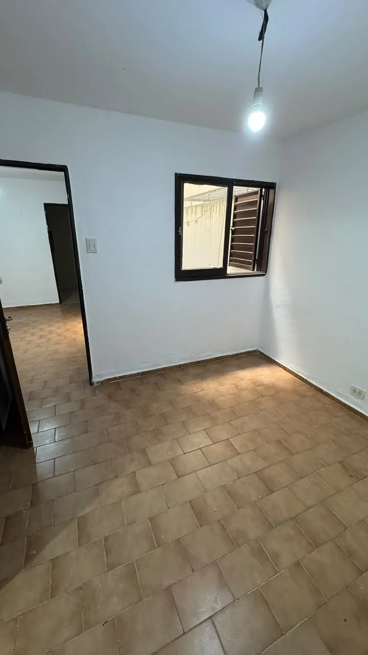 TU PRIMER DEPARTAMENTO DE 1 DORMITORIO CON PATIO PROPIO EN EL CORAZÓN DE B° GÜEMES- SIMON BOLIVAR AL 700