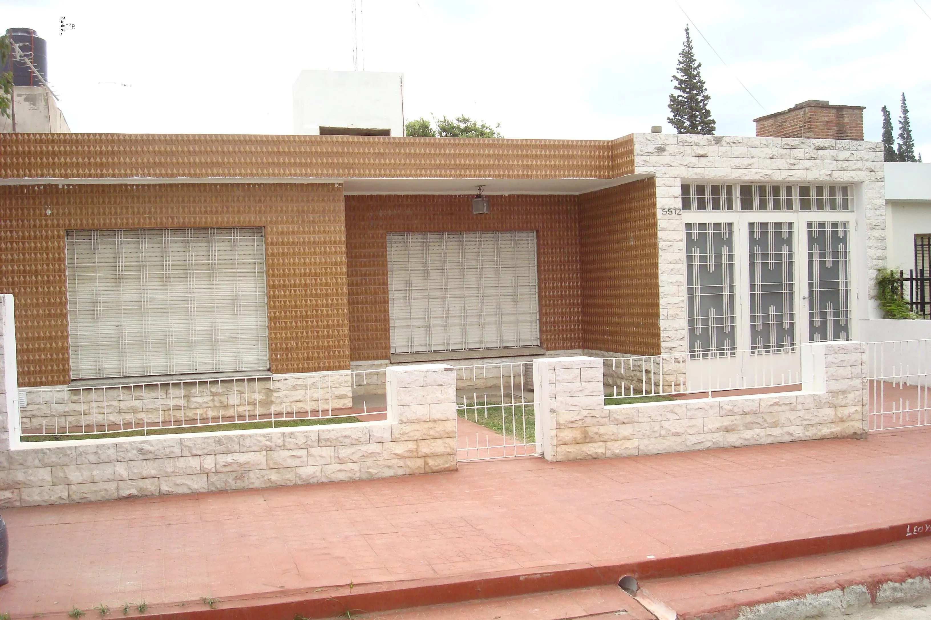 LA MEJOR ZONA/CASA RECICLADA  3516154582