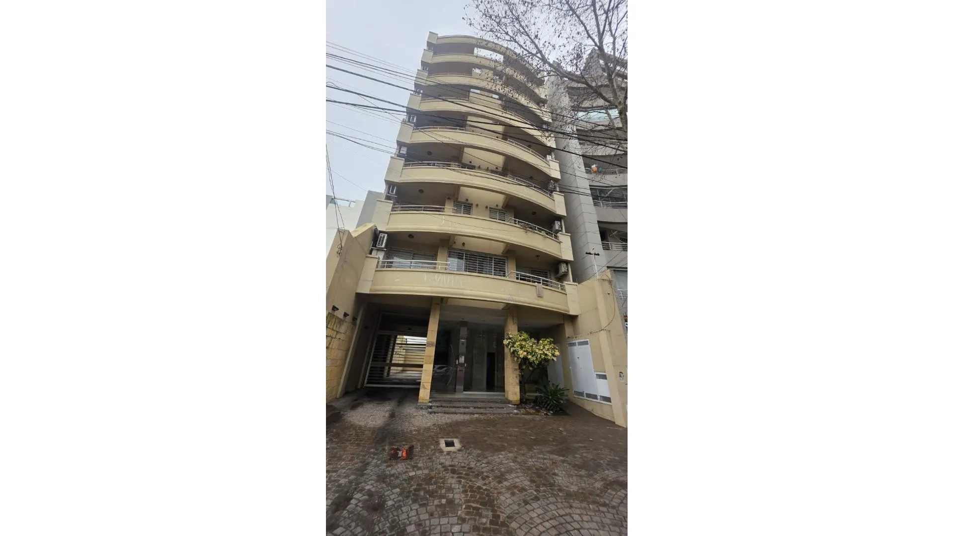 DEPARTAMENTO EN ALQUILER 3 AMB CON DOS BAULERAS!!!