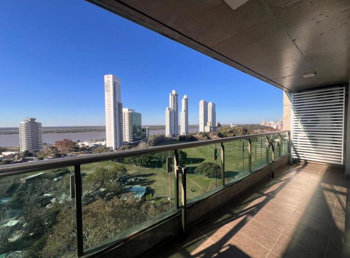 Departamento · 94m² · 4 Ambientes · 1 Cochera