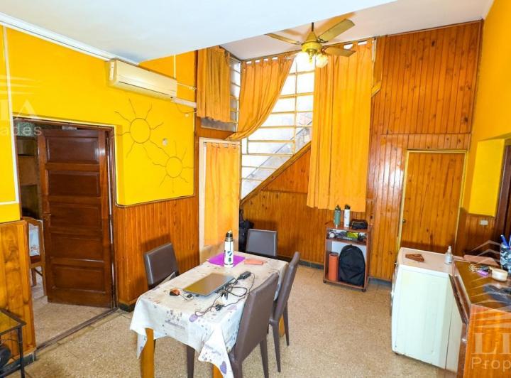 Casa · 94m² · 5 Ambientes