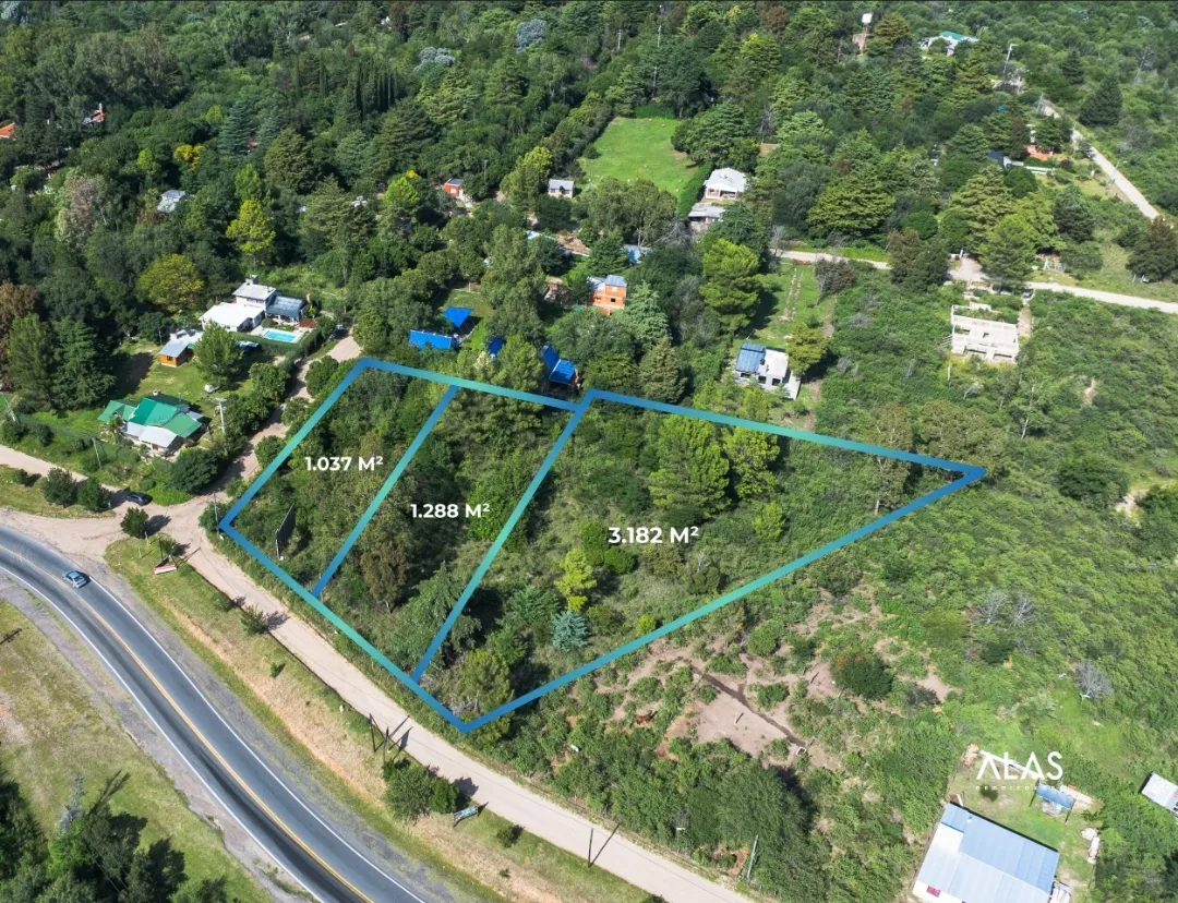 VALLE HERMOSO - Casa Grande se ofrecen tres hermosos lotes con increíble vista