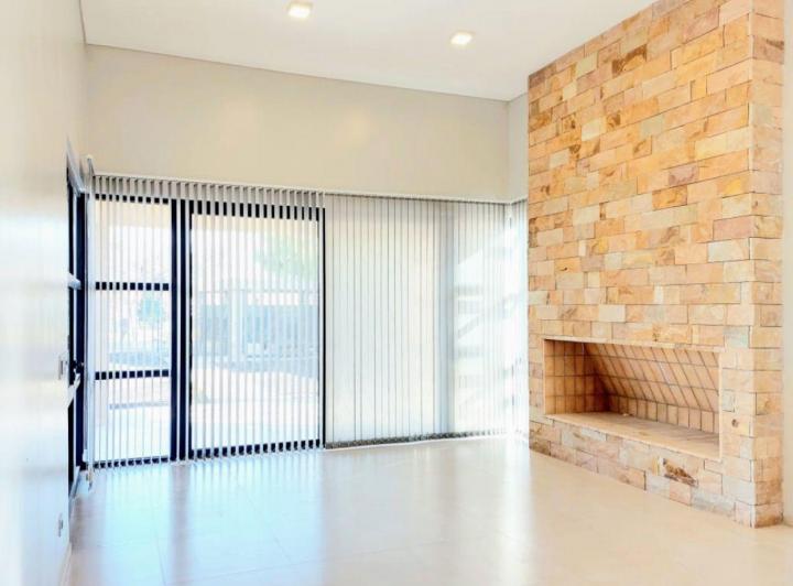 Casa · 170m² · 4 Ambientes · 2 Cocheras