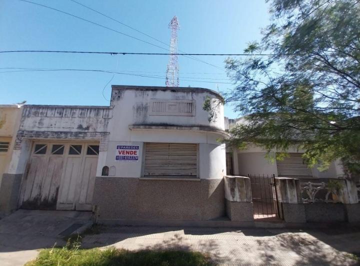 Casa · 153m² · 4 Ambientes · 1 Cochera