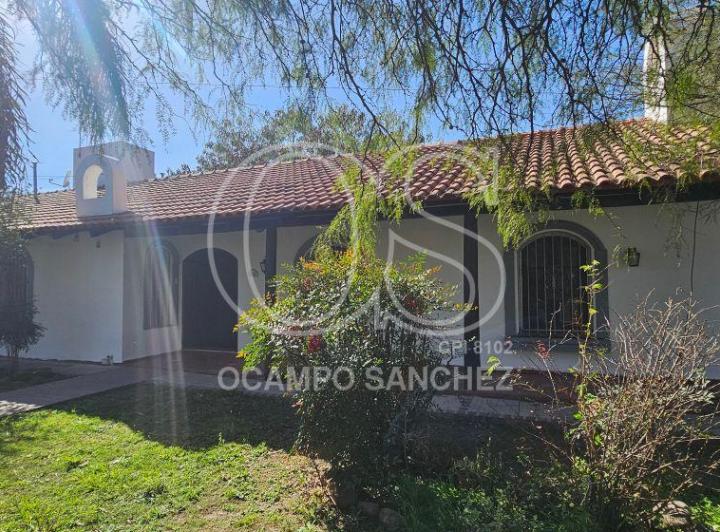 Casa · 308m² · 5 Ambientes · 2 Cocheras