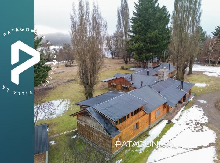 Hotel · 1100m² · 22 Ambientes