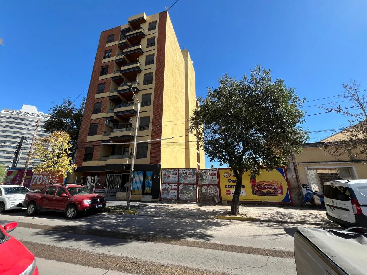 Terreno para desarrollo en B° Güemes excelente ubicación 2000 m construibles