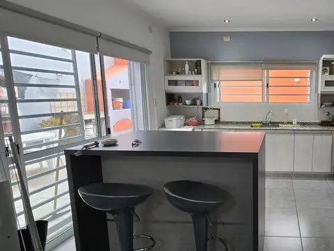 Casa en Venta en Barrio Mariano Moreno, San Lorenzo