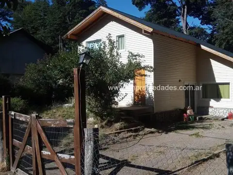 Casa en Venta en Villa Correntoso, Villa la Angostura