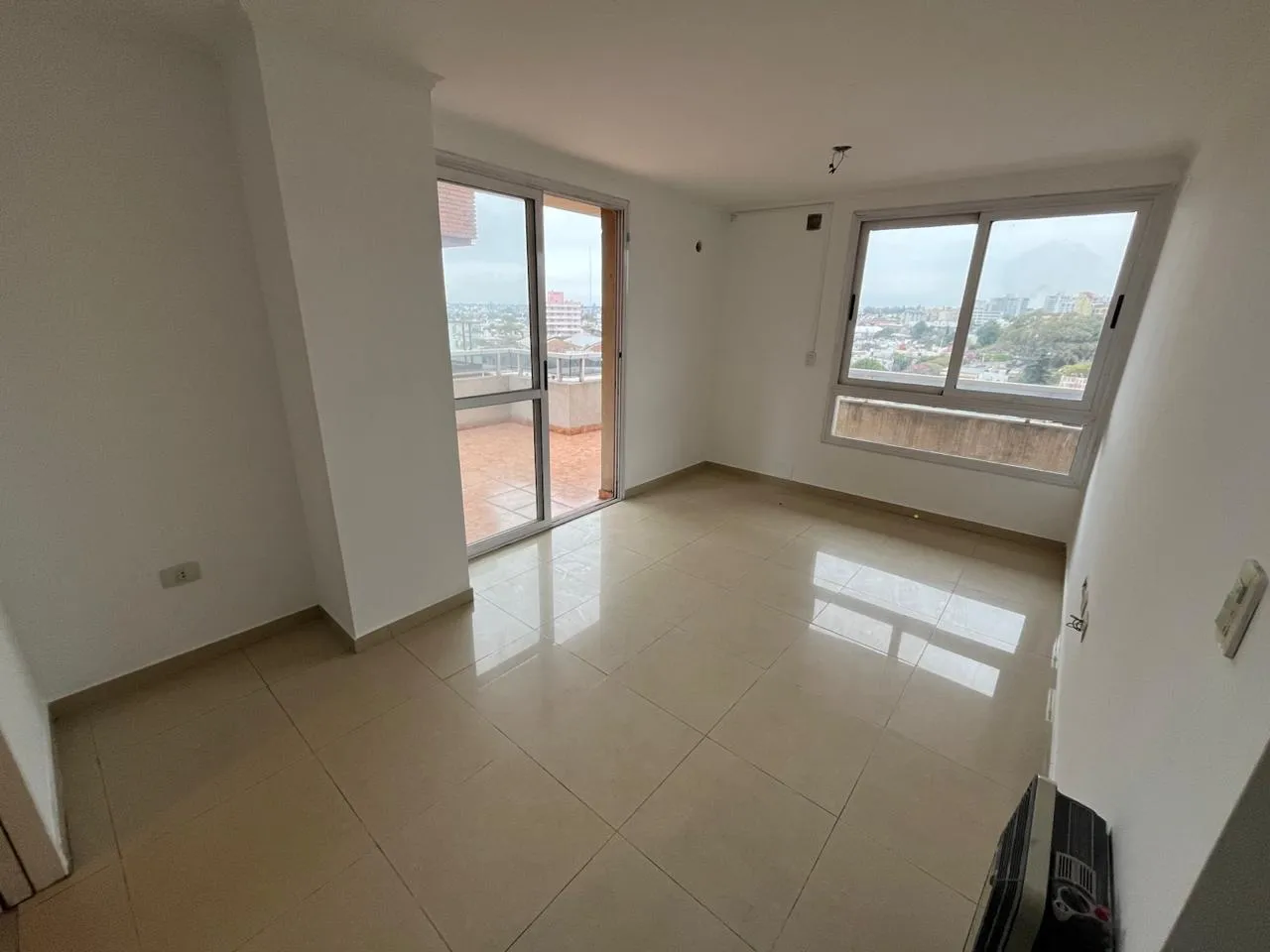 EXTERNO - TERRAZA - ESCRITURA