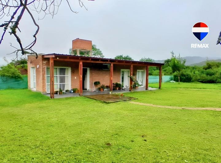 Casa · 90m² · 3 Ambientes · 1 Cochera