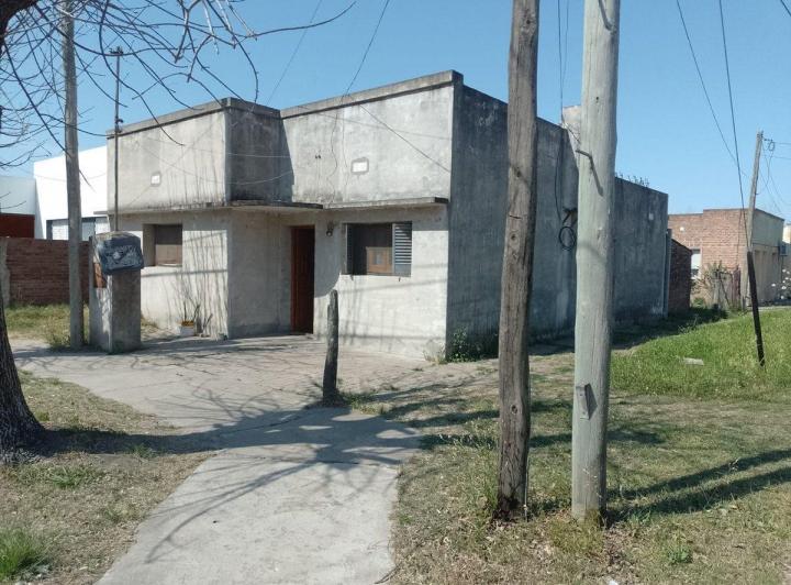 Casa · 96m² · 7 Ambientes