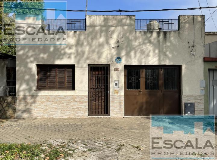Casa · 70m² · 3 Ambientes · 1 Cochera