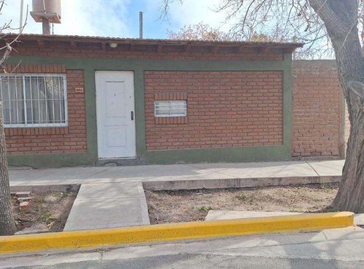 Casa · 80m² · 3 Ambientes · 1 Cochera