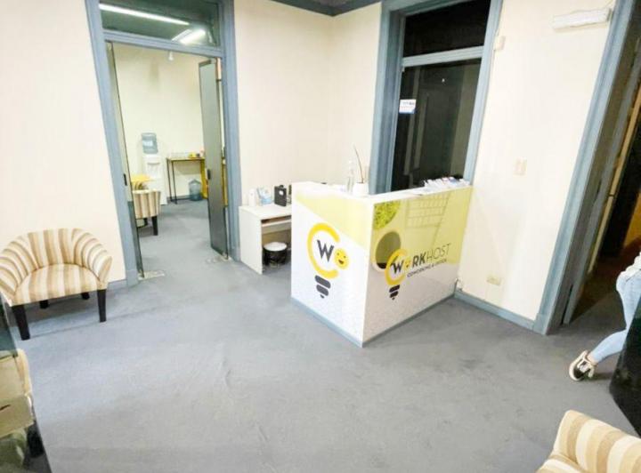 Oficina comercial · 300m² · 6 Ambientes