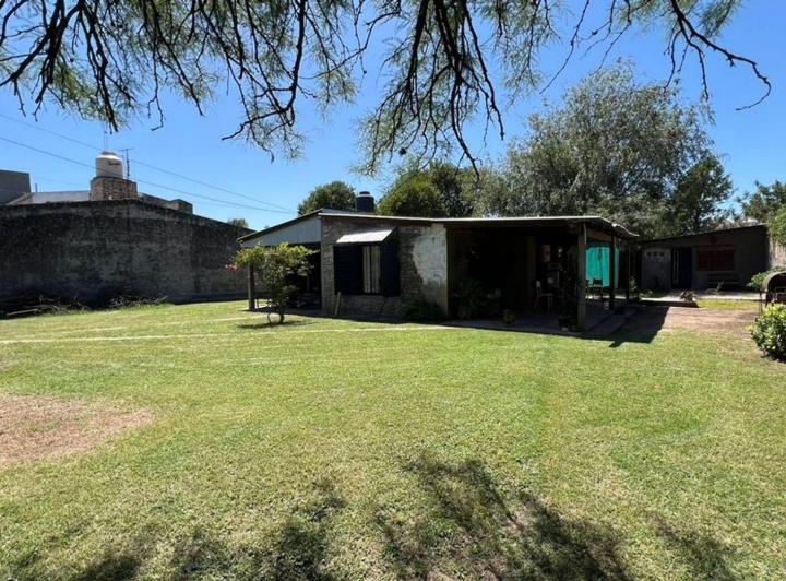 Casa · 84m² · 4 Ambientes · 1 Cochera