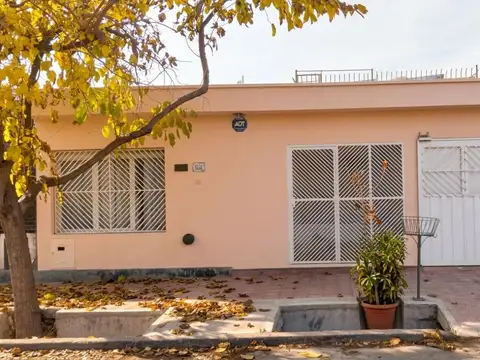 Casa en Venta en Gobernador Benegas, Godoy Cruz