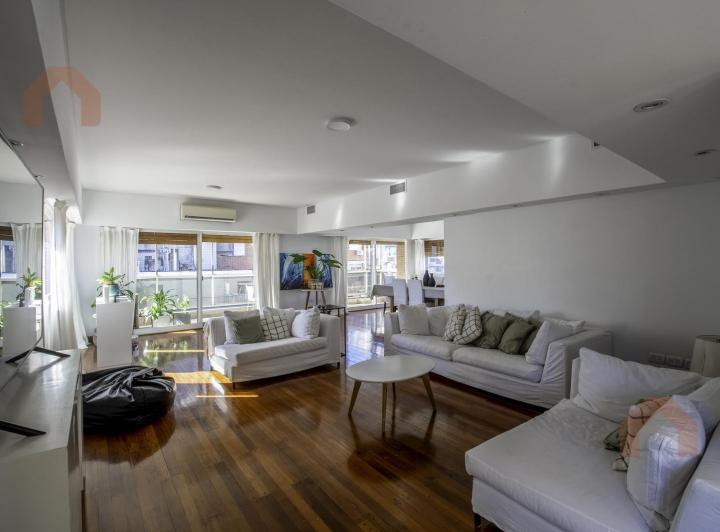Departamento · 240m² · 6 Ambientes · 2 Cocheras