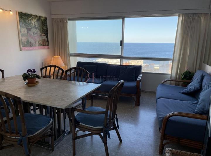 Departamento · 70m² · 4 Ambientes · 1 Cochera