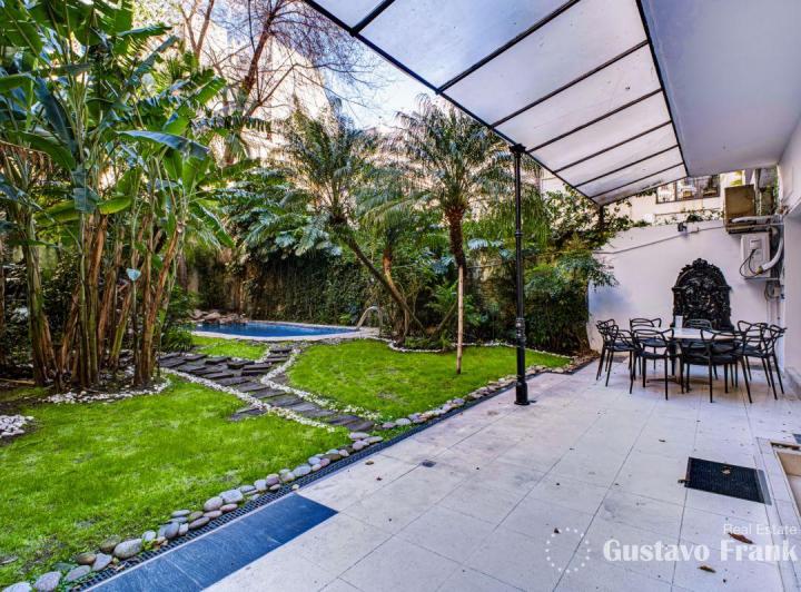 Departamento · 230m² · 5 Ambientes · 1 Cochera