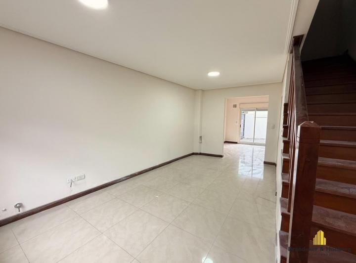 Casa · 125m² · 4 Ambientes · 1 Cochera