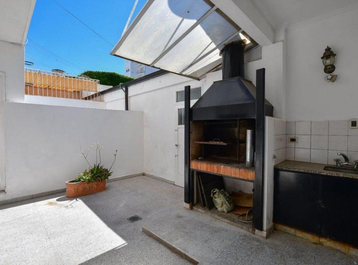 Casa · 164m² · 5 Ambientes · 1 Cochera
