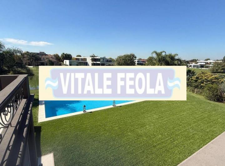 Casa · 600m² · 6 Ambientes · 4 Cocheras