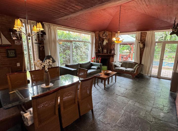 Casa · 120m² · 4 Ambientes · 1 Cochera