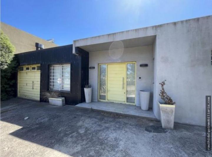 Casa · 3 Ambientes · 1 Cochera