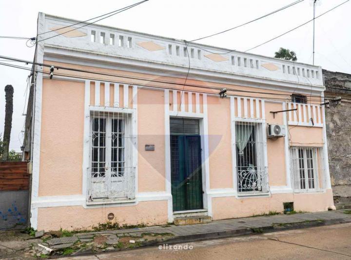 Casa · 195m² · 6 Ambientes