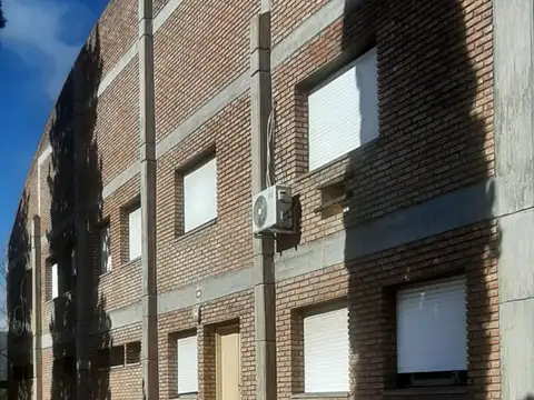Galpón en Venta en San Luis, Juan Martín de Pueyrredón