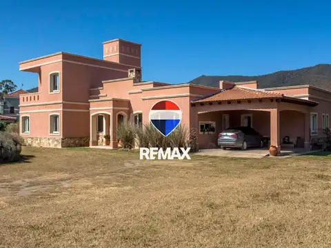 Casa en Venta en La Lucinda, Countries y Barrios Cerrados en Salta Capital