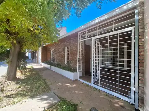 Casa en Venta en General Roca, Río Negro