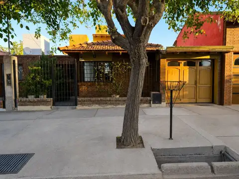 Casa en Venta en Coronel Dorrego, Guaymallén