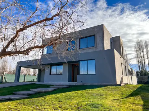 Casa en Venta en Lunlunta, Maipú