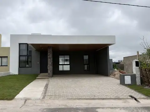 Casa en Venta en Docta, Countries y Barrios Cerrados en Cordoba Capital