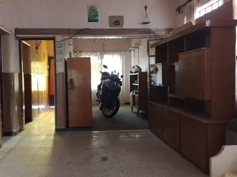 Casa en Venta en Azcuenaga, Rosario