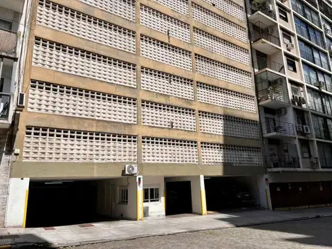 Cochera en Venta en Recoleta, CABA