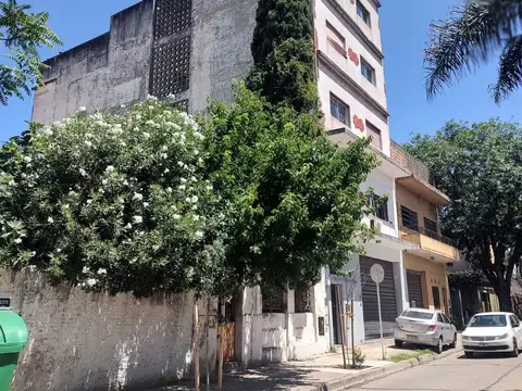 Galpón en Venta en Monte Castro, CABA
