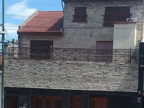 Casa en Alquiler en Banfield, Partido de Lomas de Zamora
