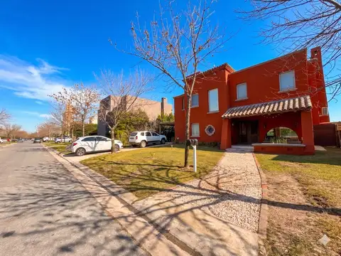 Casa en Alquiler en Santa Barbara, Countries y Barrios Cerrados en Tigre