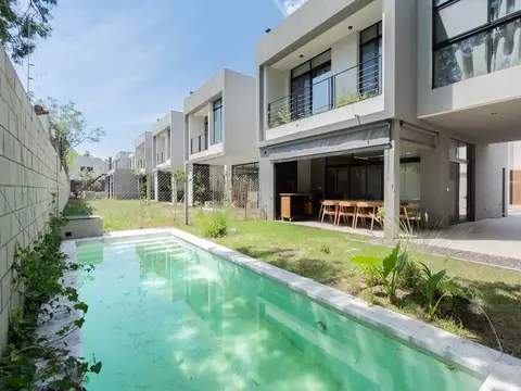 PH en Venta en Barrio Parque Leloir, Partido de Ituzaingó