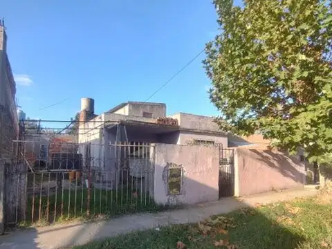 Casa en Venta en Ezpeleta Este, Partido de Quilmes