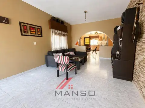 Casa en Venta en Pontevedra, Partido de Merlo