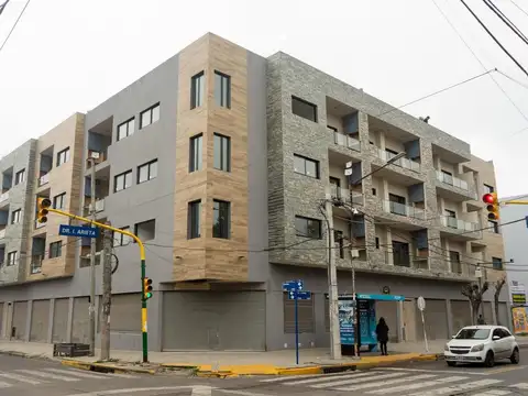 Local en Alquiler en Villa Luzuriaga, Partido de La Matanza