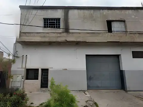 Galpón en Alquiler en Lanus Oeste, Lanus