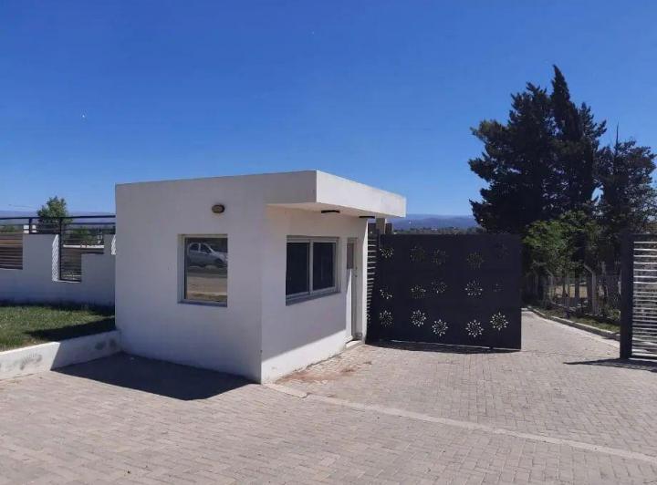 Casa · 110m² · 3 Ambientes · 1 Cochera