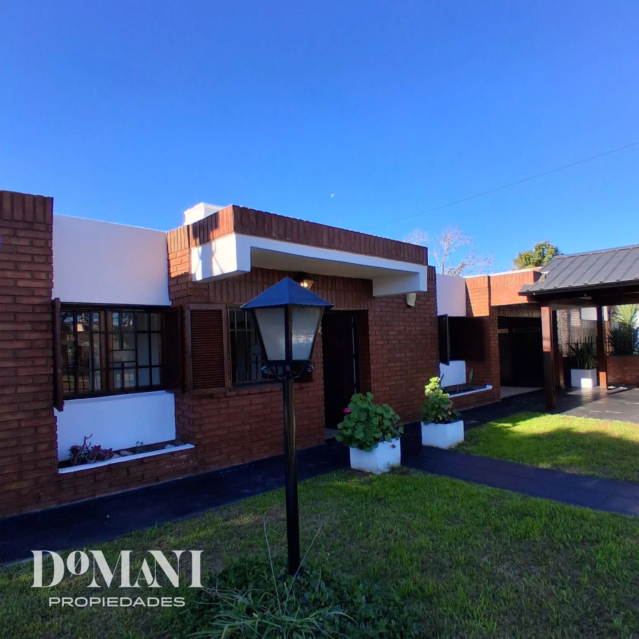 CASA VENTA APTA CREDITO HIPOTECARIO MARQUEZ DE SOBREMONTE. 3 DOR. LA MEJOR UBICACION.