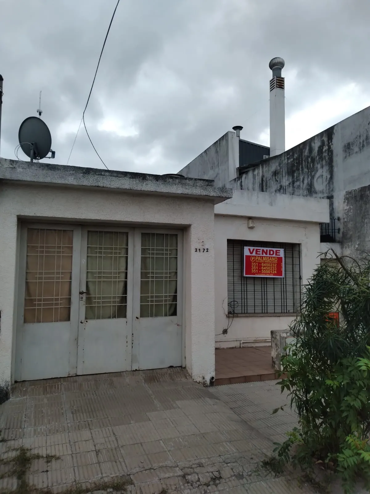 Venta casa  1 dormitorio Zona hiper  Av. Sabattini